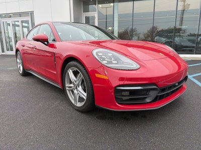 2022 Porsche Panamera 4