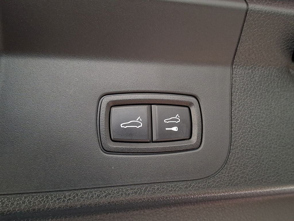 2022 Porsche Panamera 4