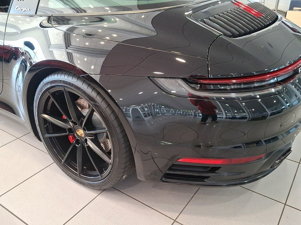 2023 Porsche 911 Targa 4S
