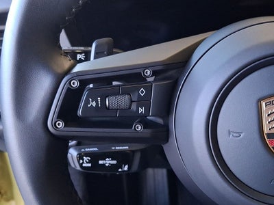 2025 Porsche 911 Carrera