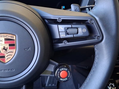 2025 Porsche 911 Carrera