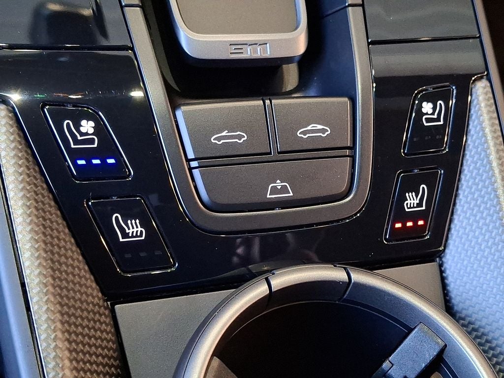 2025 Porsche 911 Carrera