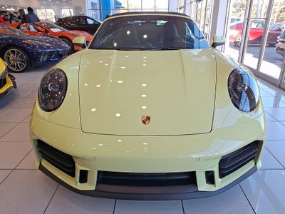 2025 Porsche 911 Carrera