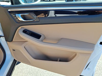 2021 Porsche Macan S