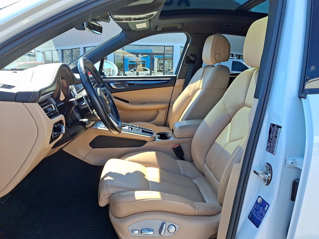 2021 Porsche Macan S