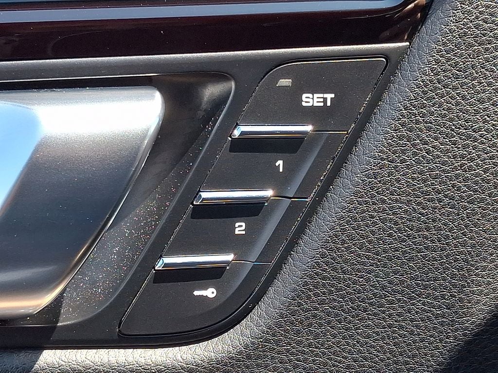 2021 Porsche Macan S