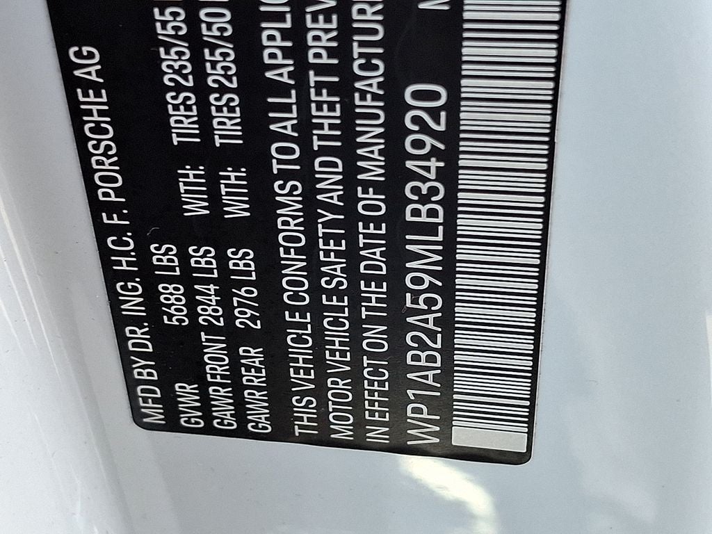 2021 Porsche Macan S