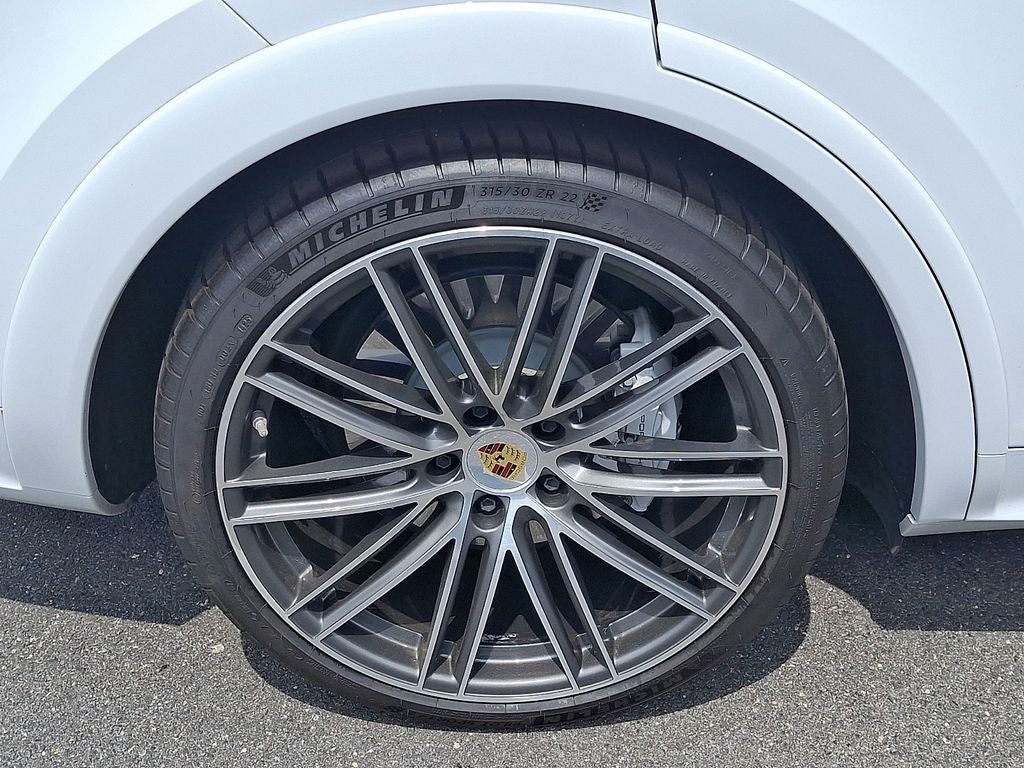 2023 Porsche Cayenne Turbo