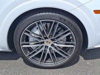 2023 Porsche Cayenne Turbo