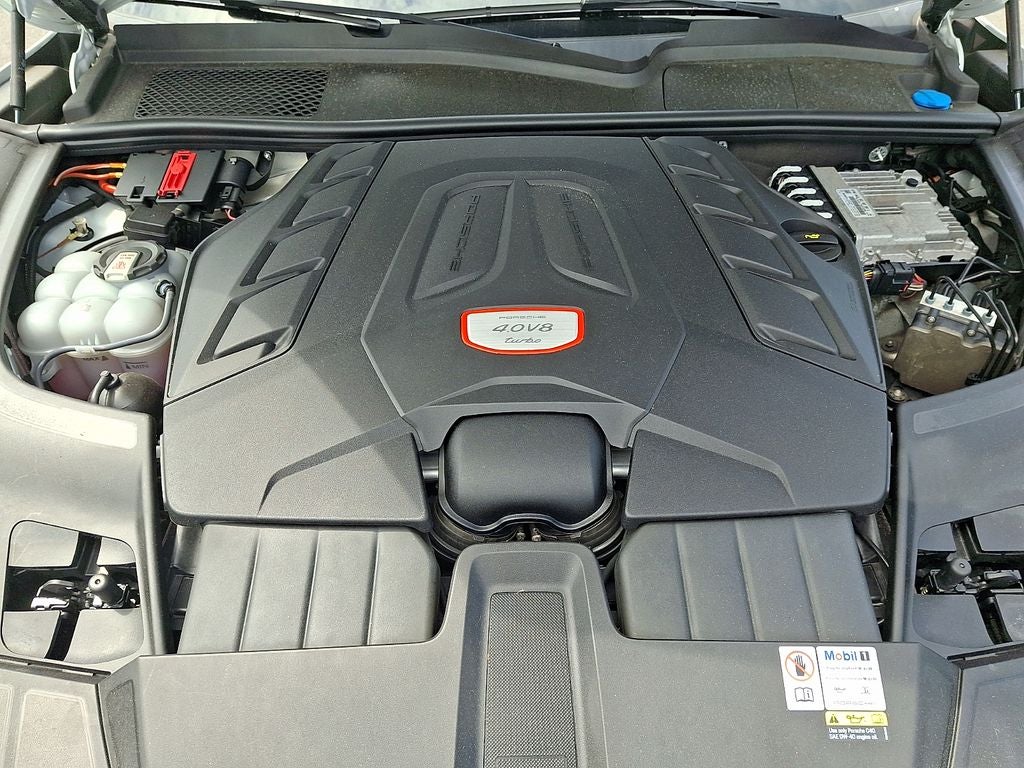 2023 Porsche Cayenne Turbo