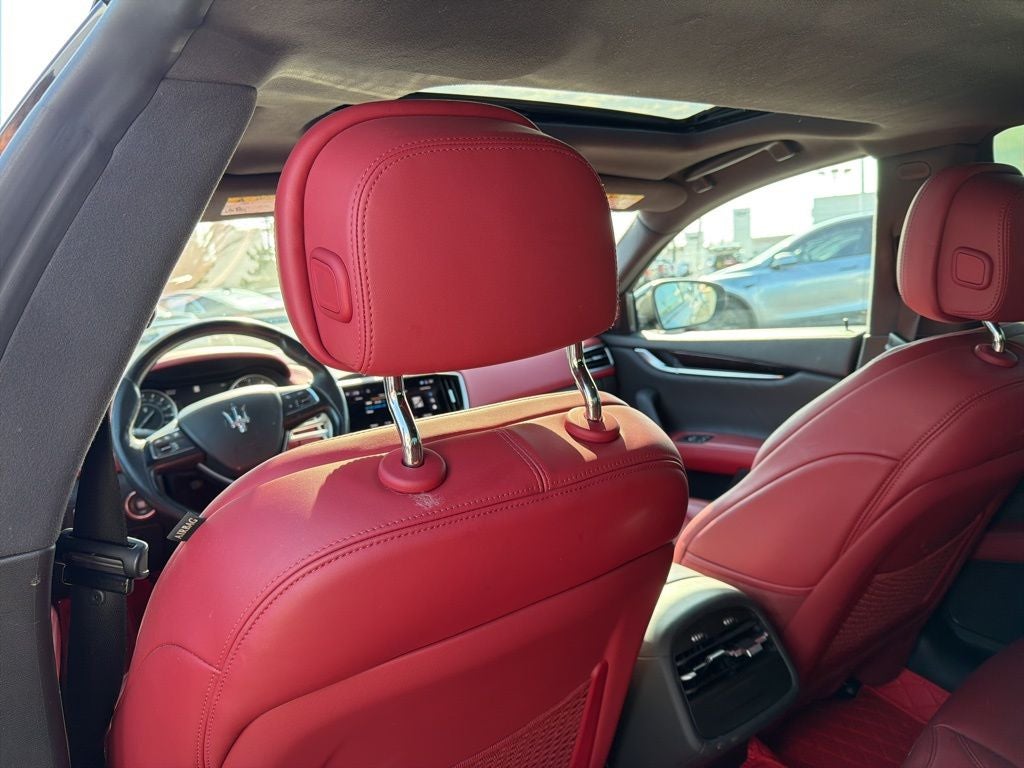 2022 Maserati Ghibli Modena