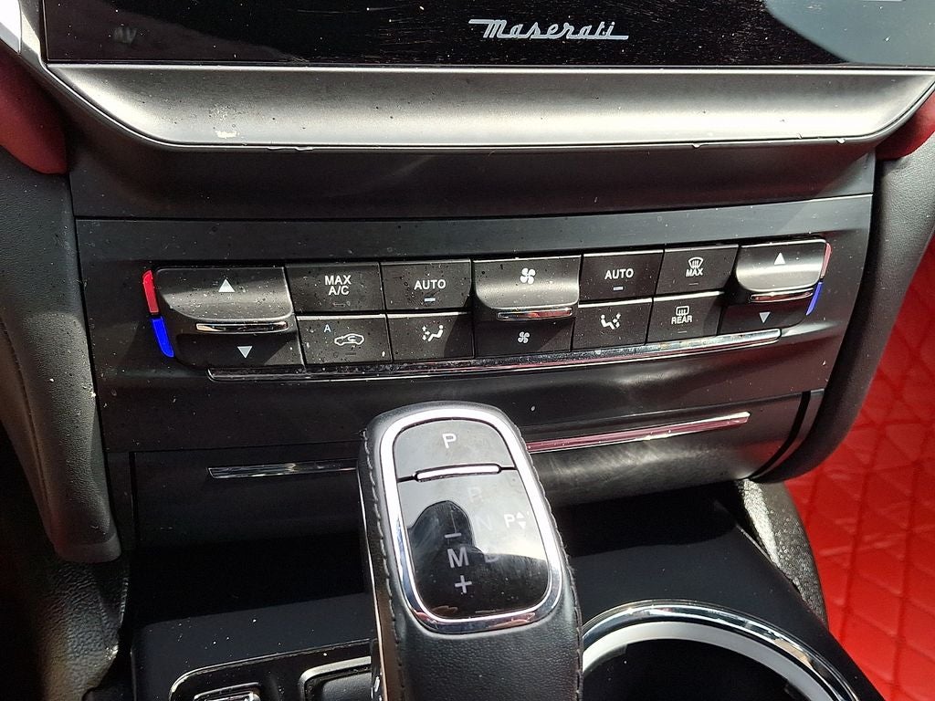 2022 Maserati Ghibli Modena