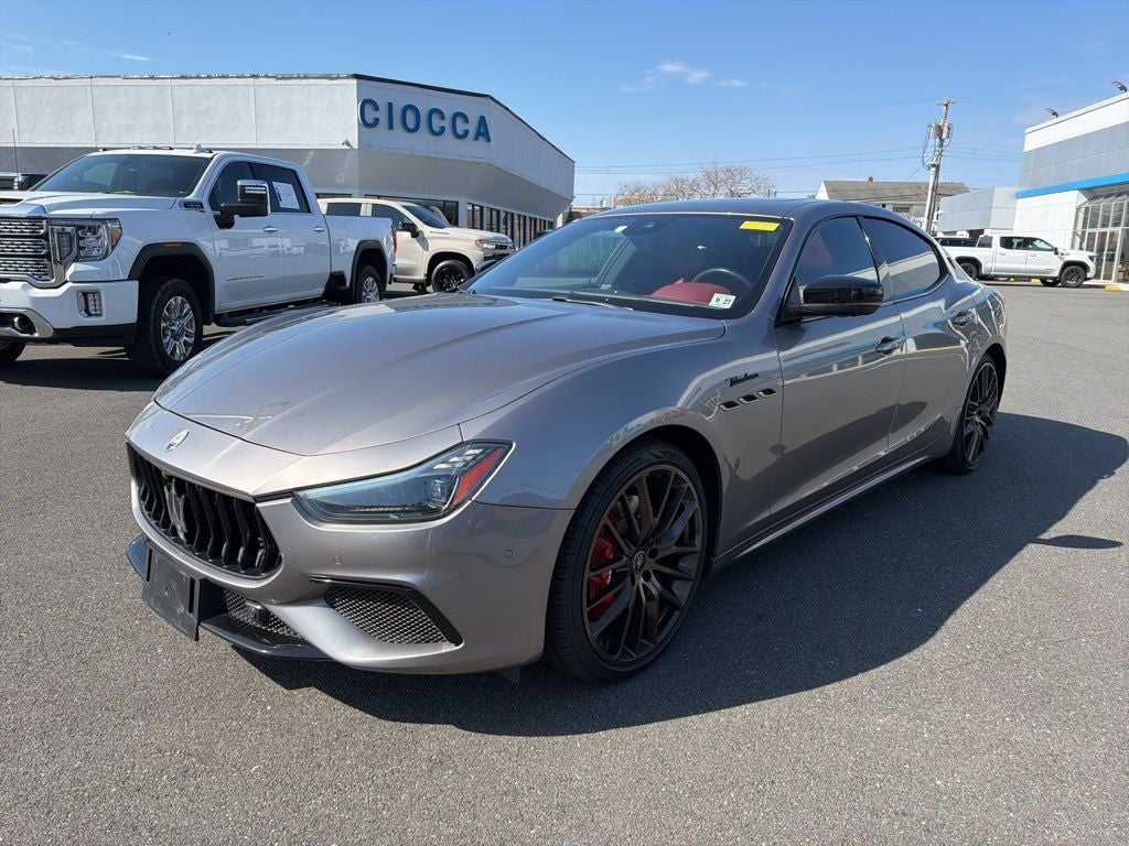 2022 Maserati Ghibli Modena