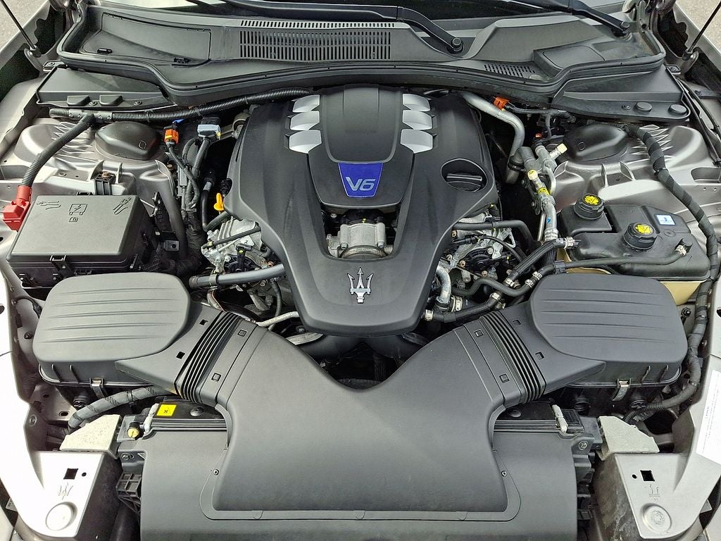 2022 Maserati Ghibli Modena