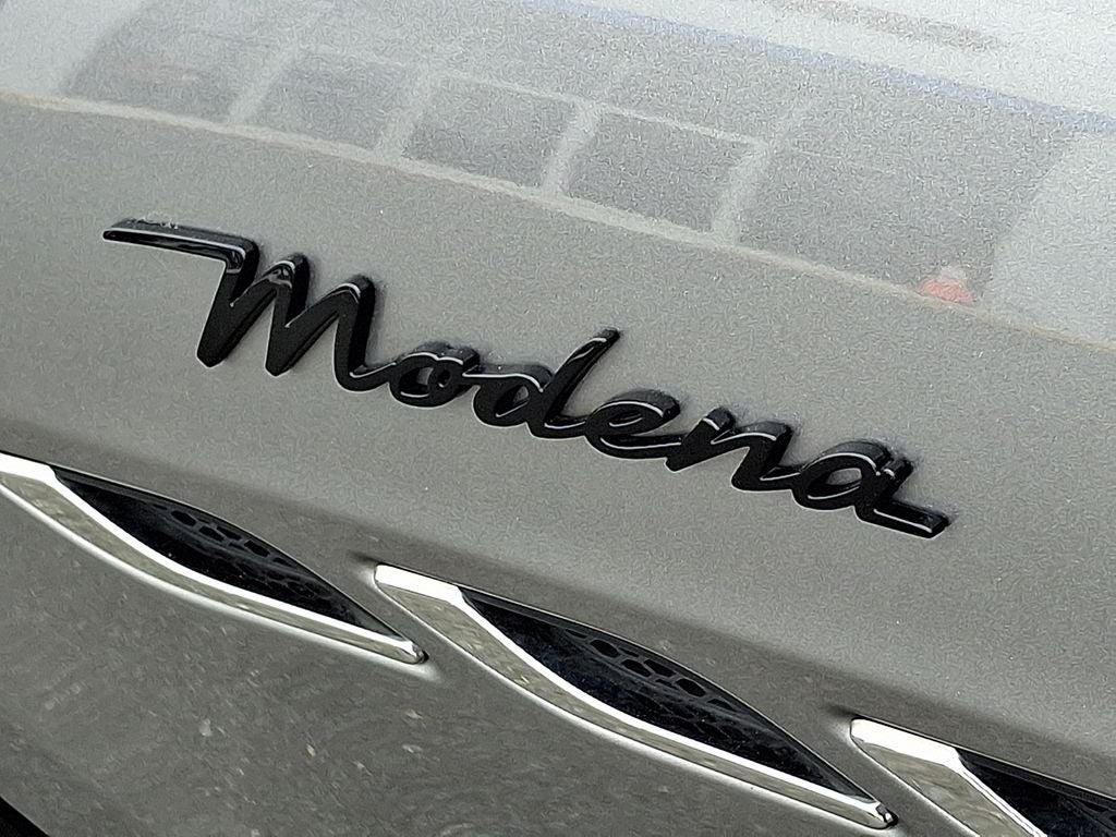 2022 Maserati Ghibli Modena