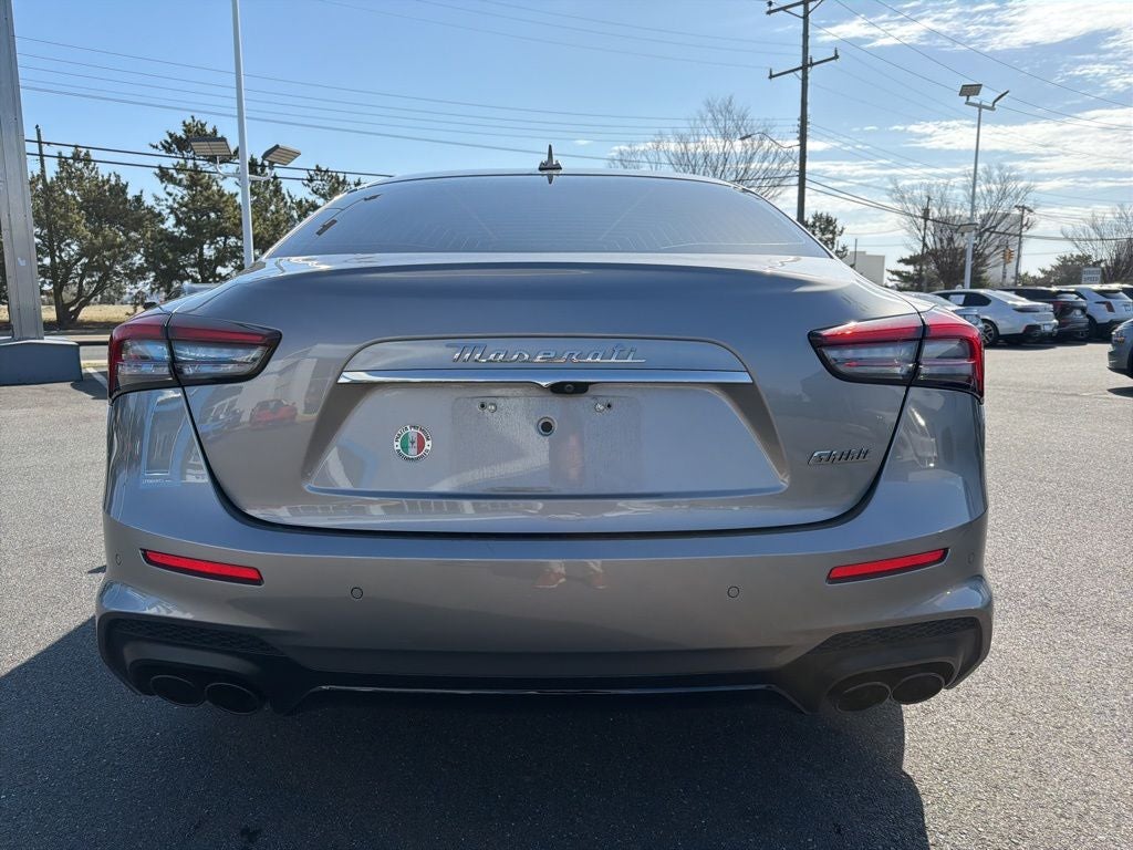 2022 Maserati Ghibli Modena