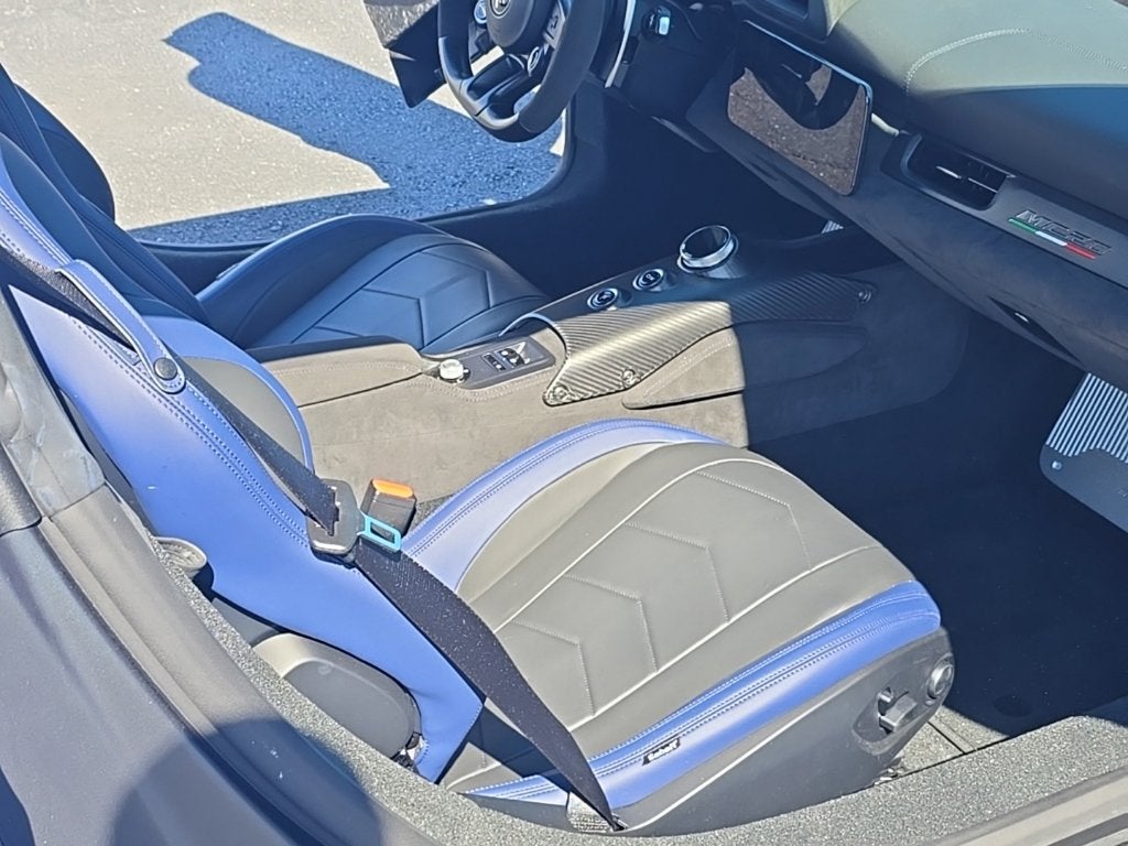 2023 Maserati MC20 Base