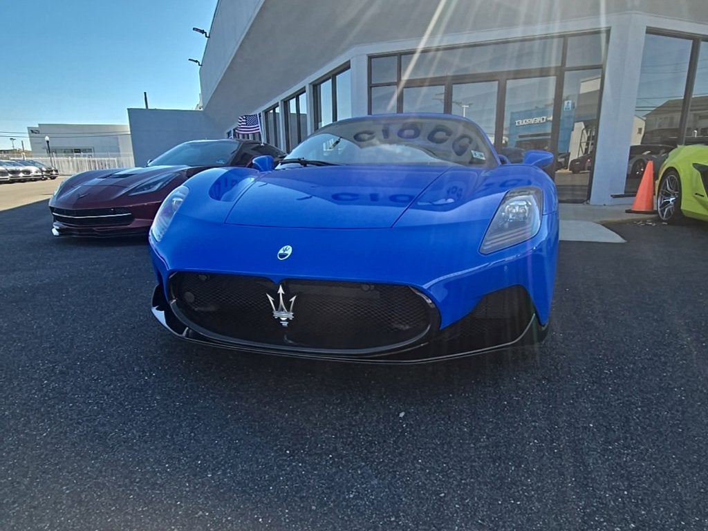 2023 Maserati MC20 Base