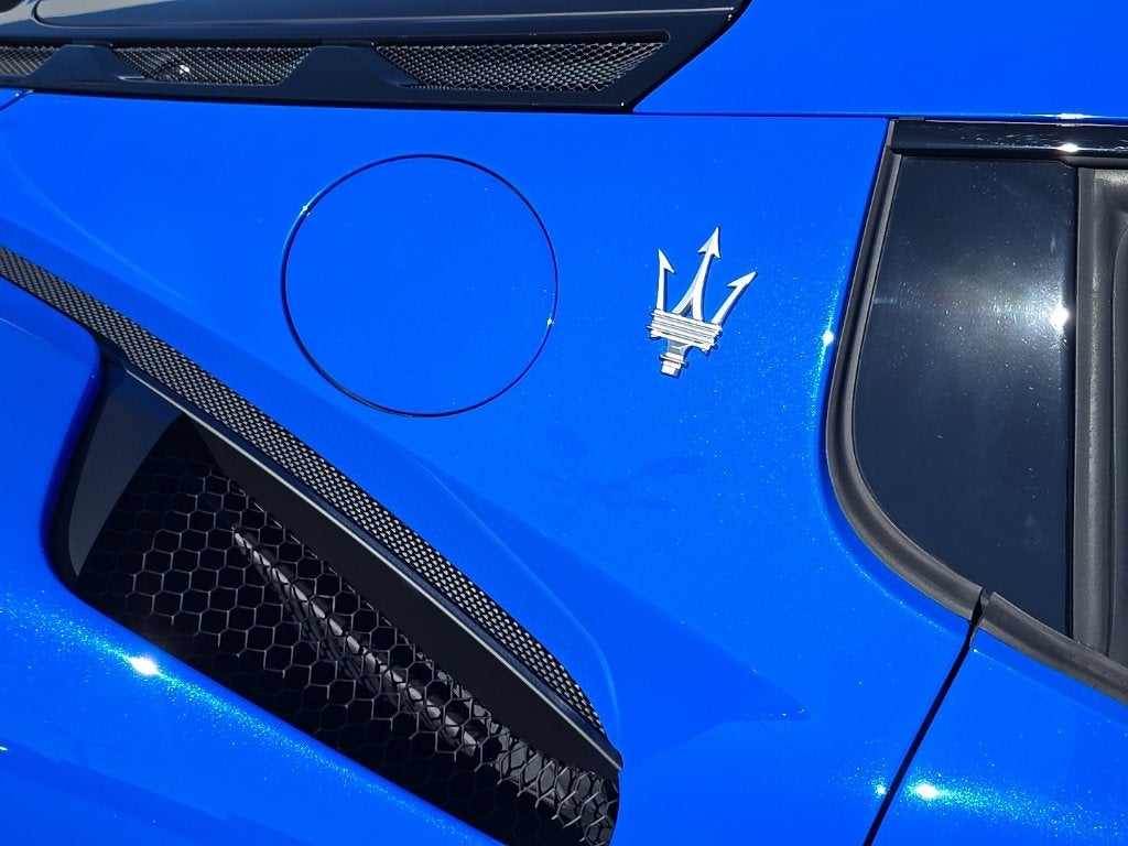 2023 Maserati MC20 Base
