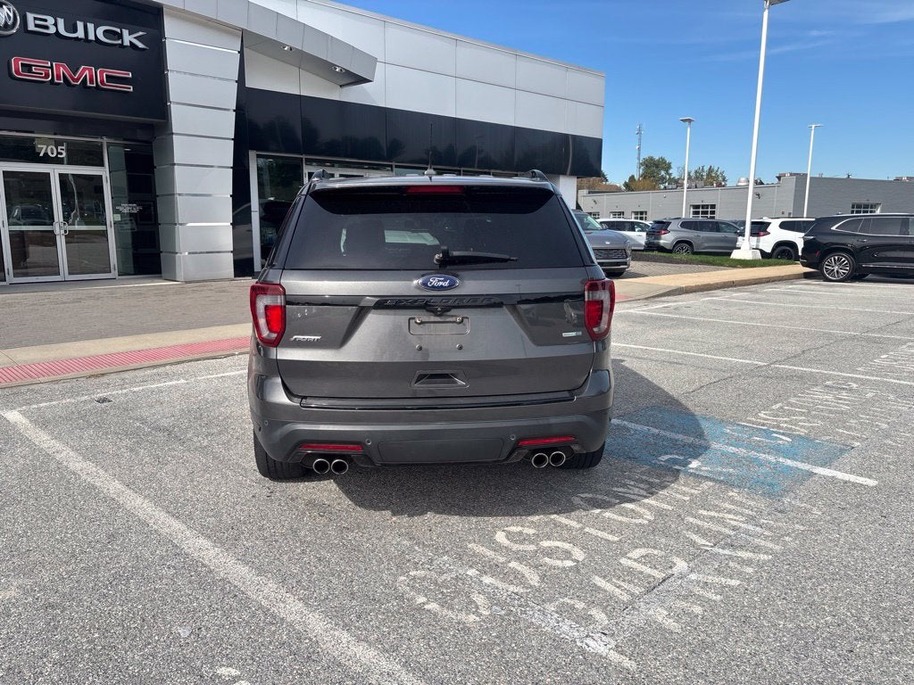 2018 Ford Explorer Sport