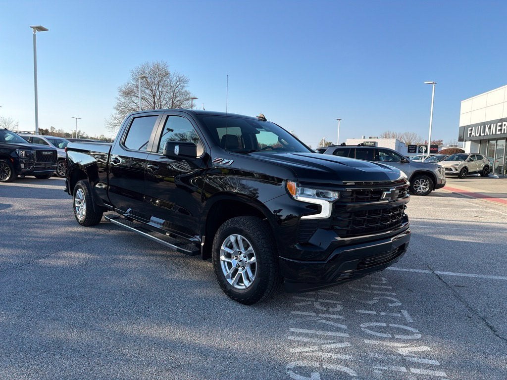 2022 Chevrolet Silverado 1500 RST