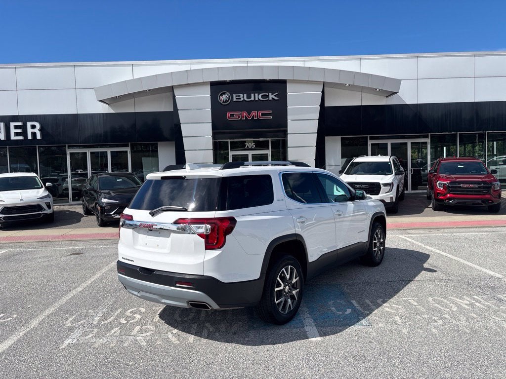 2023 GMC Acadia SLE