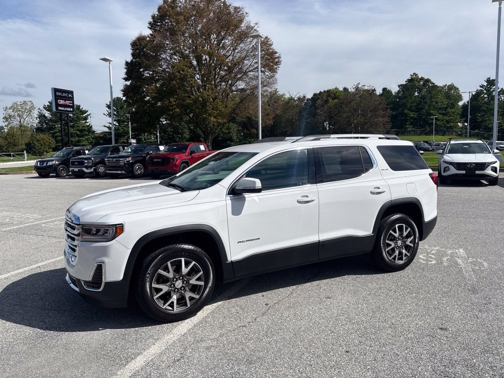 2023 GMC Acadia SLE