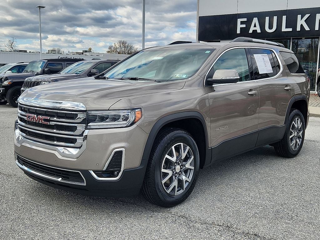2023 GMC Acadia SLT