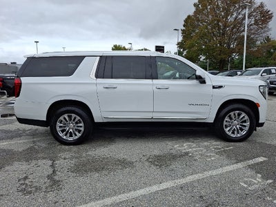 2023 GMC Yukon XL SLT