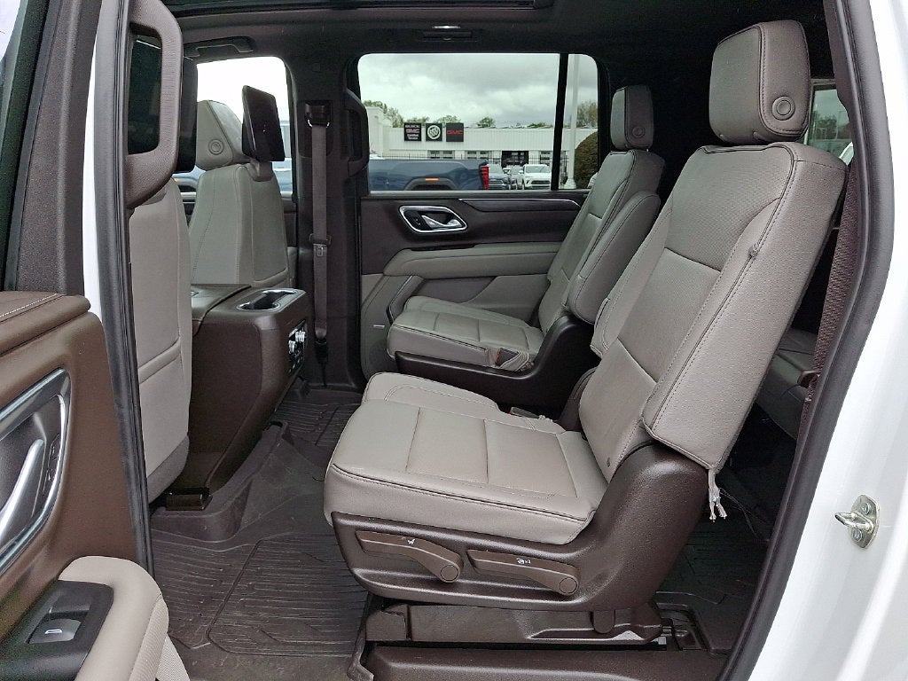 2023 GMC Yukon XL SLT
