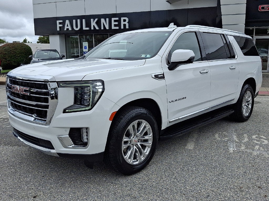 2023 GMC Yukon XL SLT