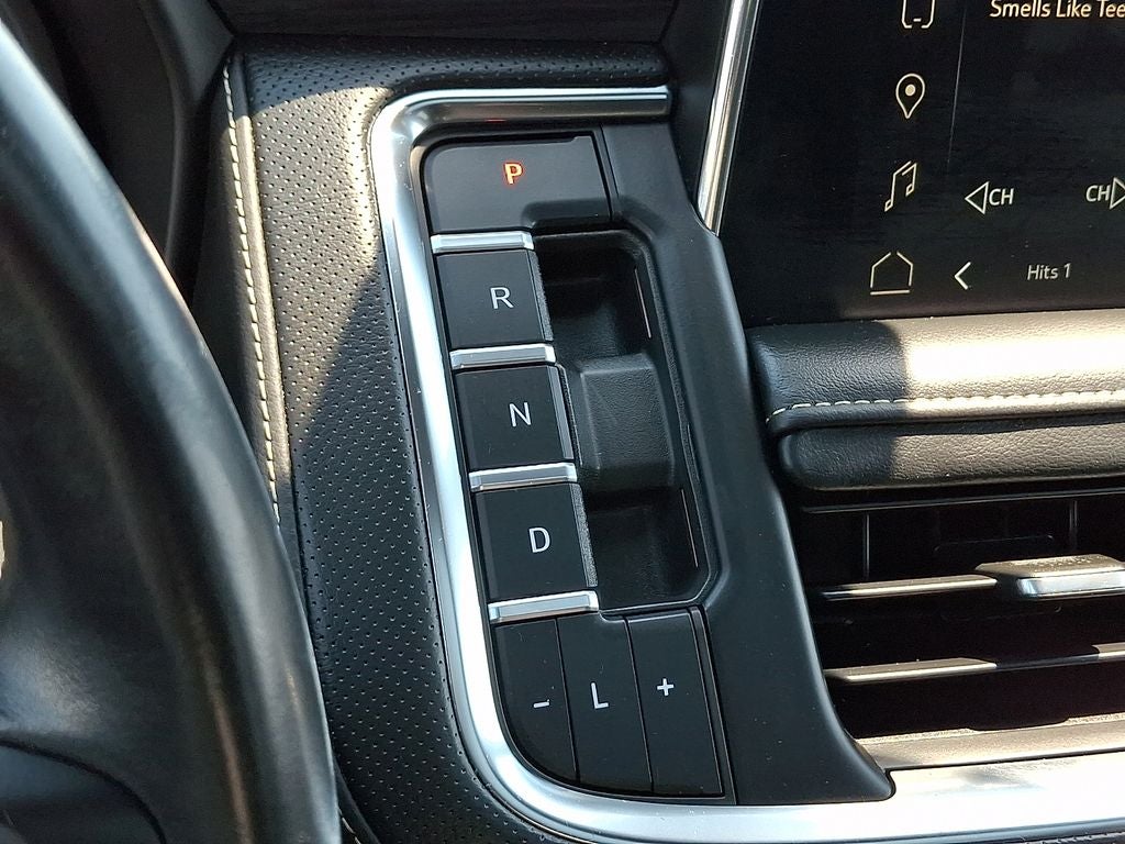 2022 GMC Yukon SLT
