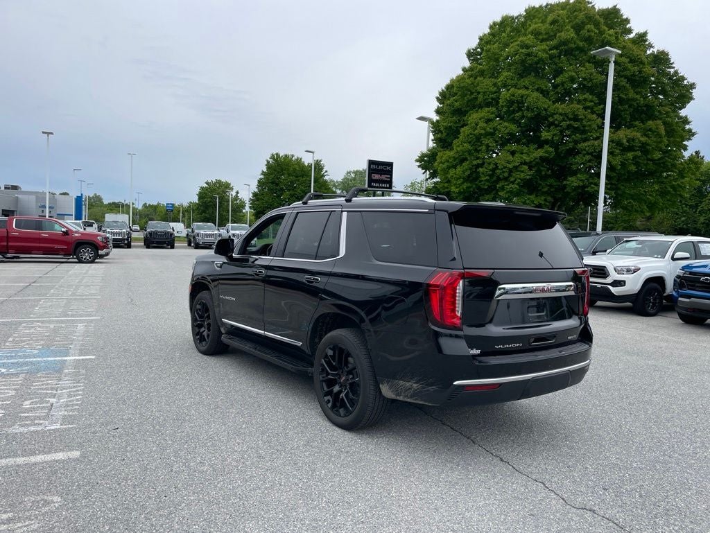 2022 GMC Yukon SLT