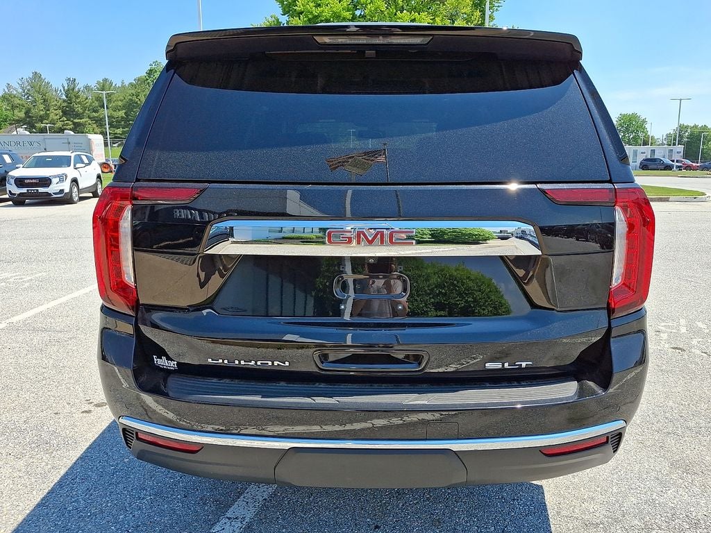 2022 GMC Yukon SLT