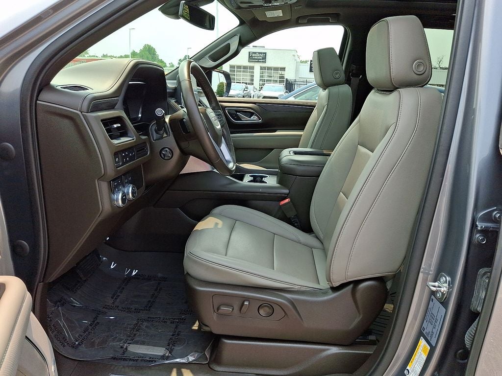 2022 GMC Yukon SLT