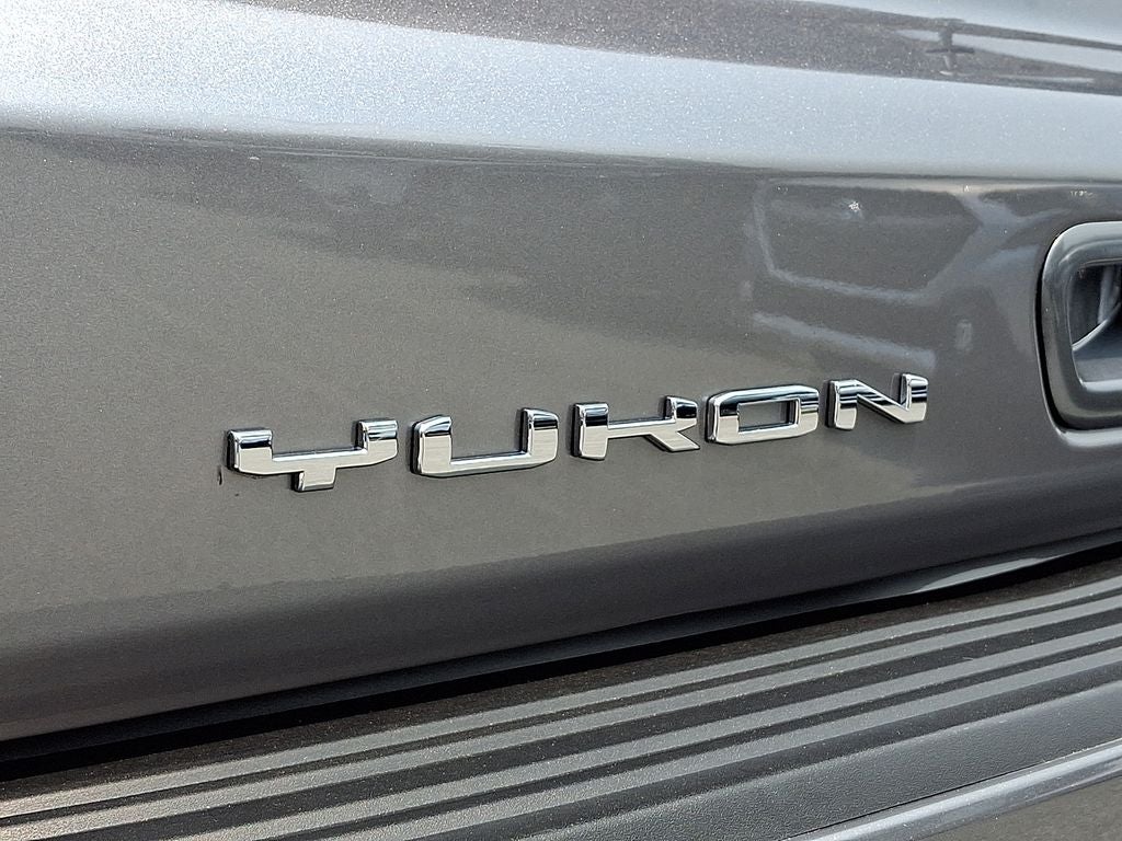 2022 GMC Yukon SLT