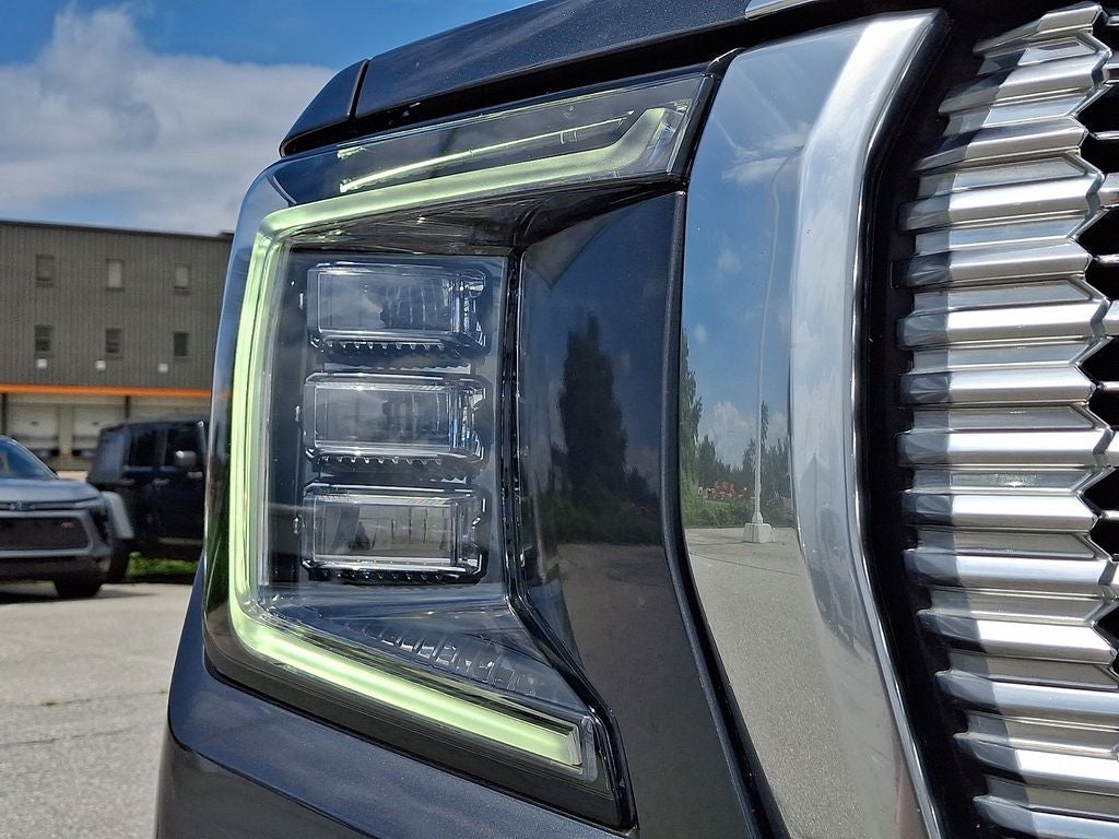 2022 GMC Yukon Denali
