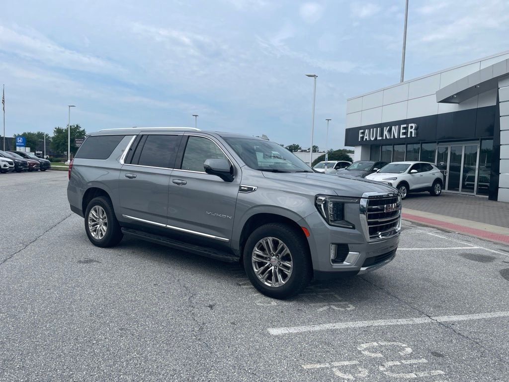 2023 GMC Yukon XL SLT