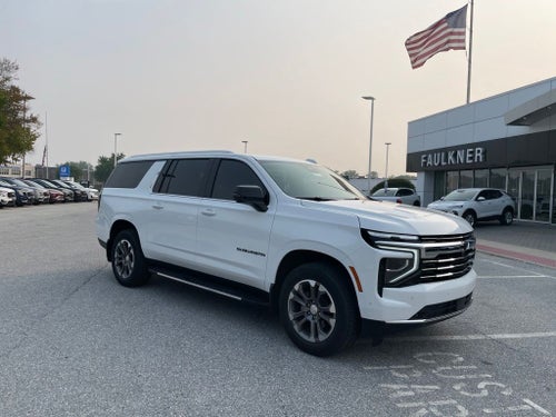2025 Chevrolet Suburban LT