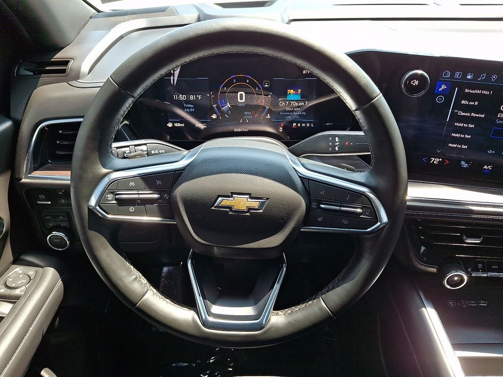 2025 Chevrolet Suburban LT