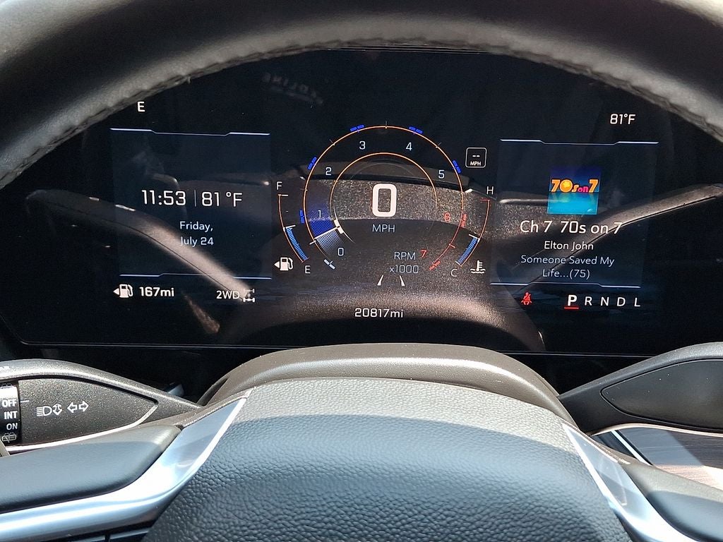 2025 Chevrolet Suburban LT
