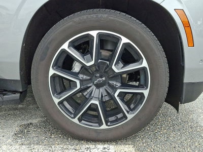 2025 Chevrolet Suburban RST