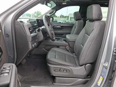 2025 Chevrolet Suburban RST