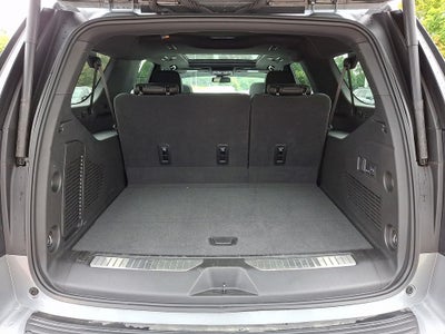 2025 Chevrolet Suburban RST