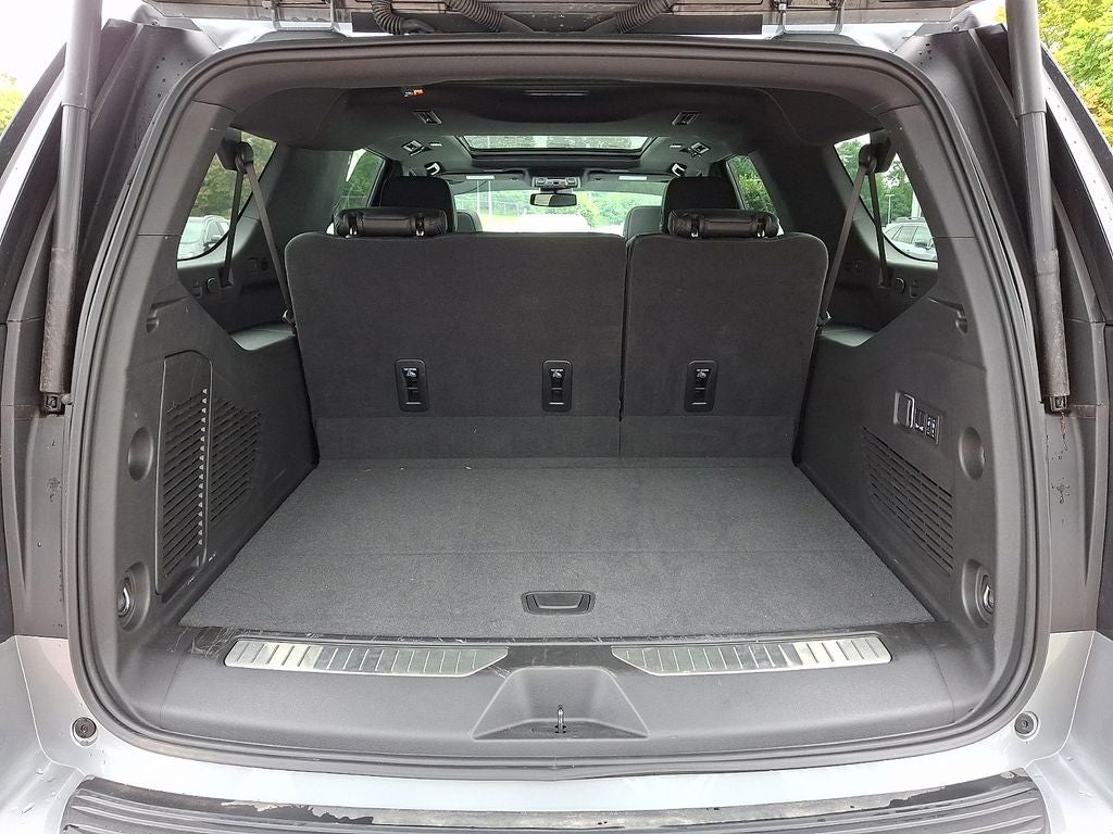 2025 Chevrolet Suburban RST