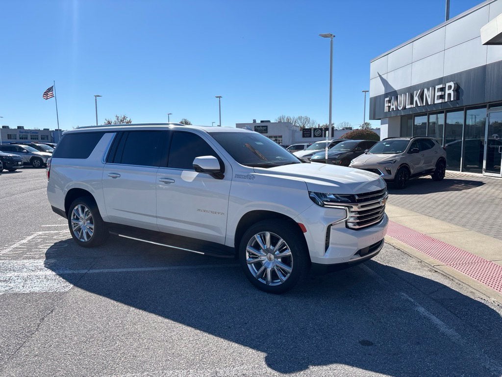 2023 Chevrolet Suburban High Country