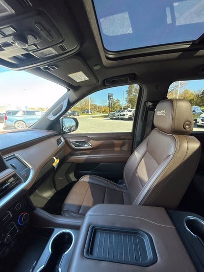 2023 Chevrolet Suburban High Country
