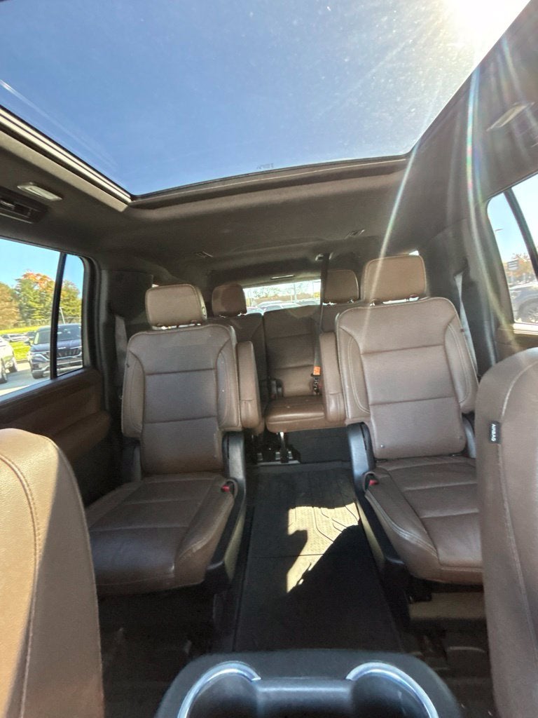 2023 Chevrolet Suburban High Country