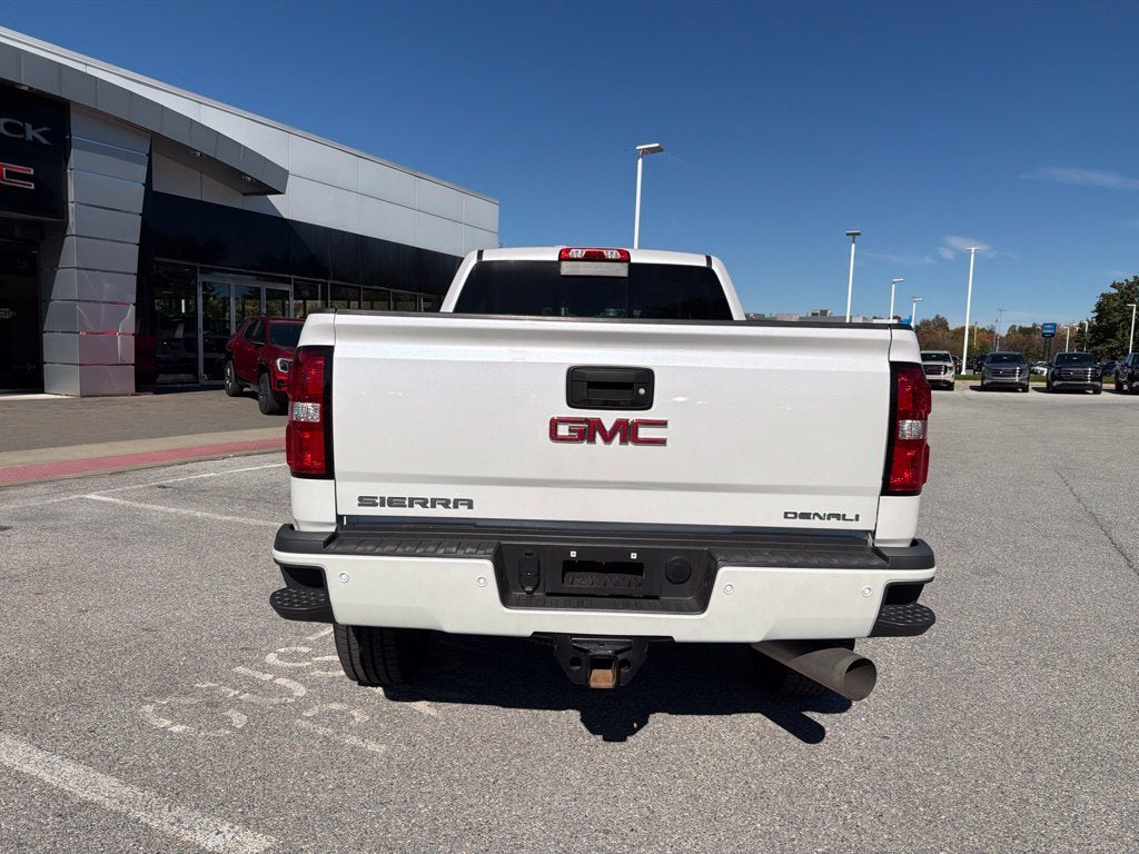 2018 GMC Sierra 2500HD Denali