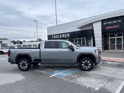 2024 GMC Sierra 2500HD Denali